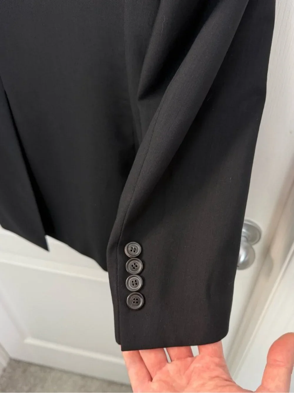 Hugo Boss Lightweight Wool Blazer Suit Jacket Size 40 Long Black
